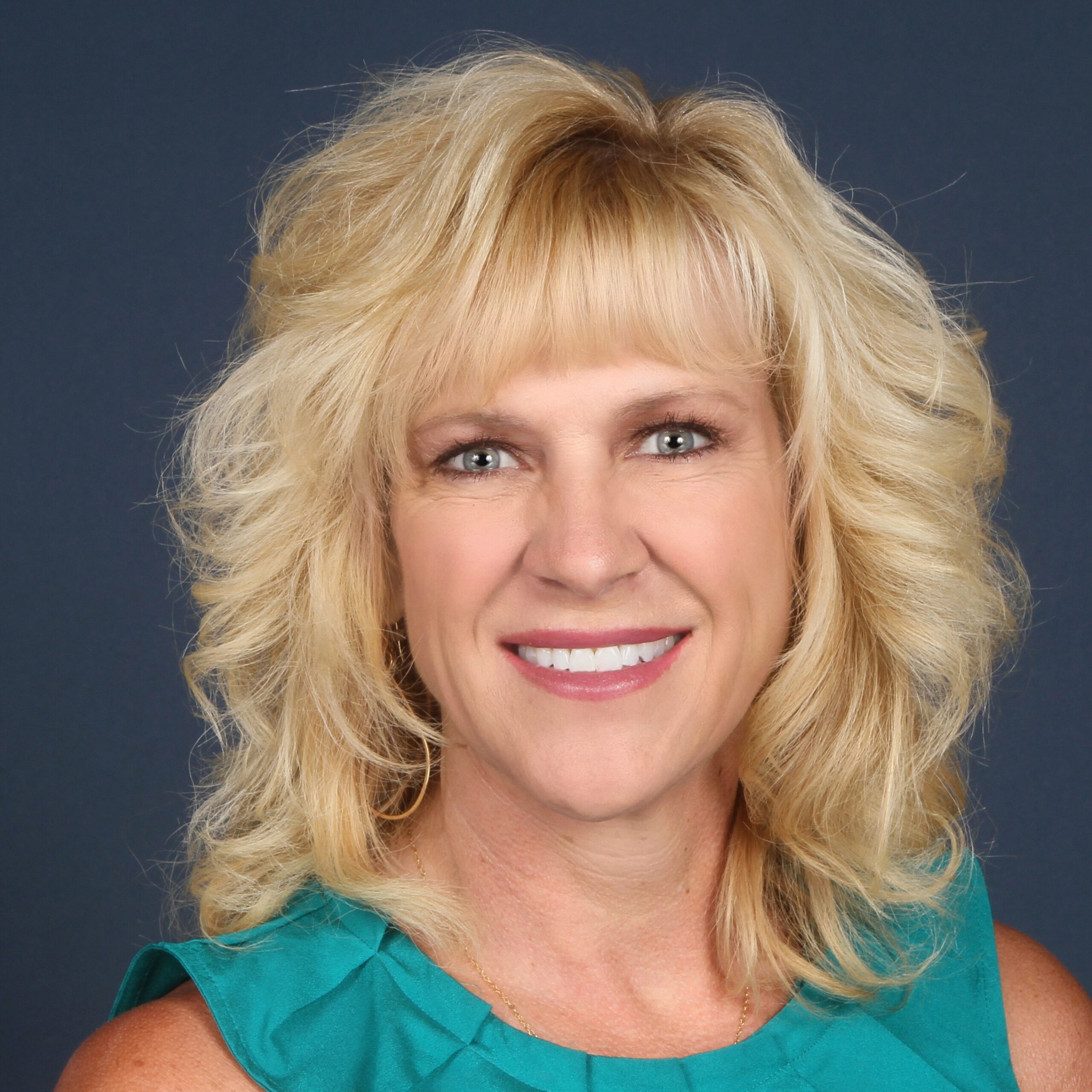 Lisa Fisher greenheadshot